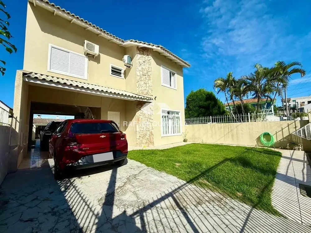 Casa, 4 quartos, 132 m² - Foto 1