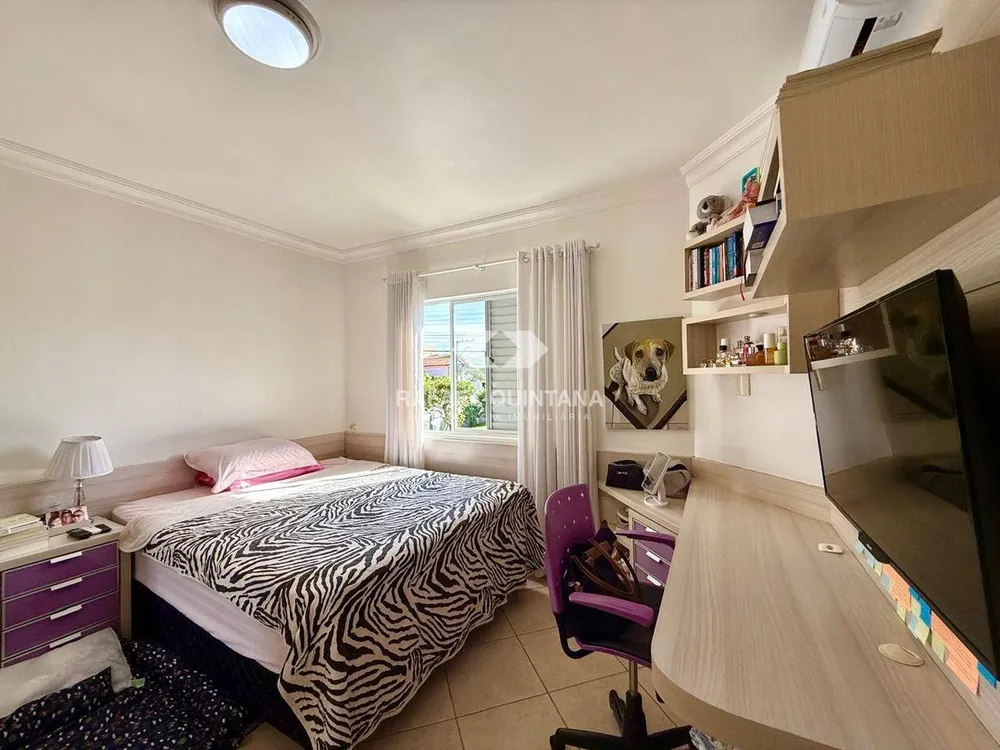 Casa, 4 quartos, 132 m² - Foto 11
