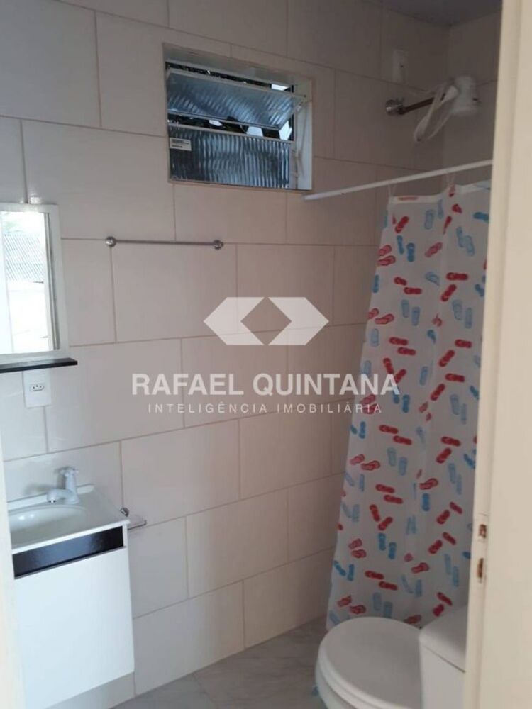 Casa à venda com 2 quartos, 56m² - Foto 3