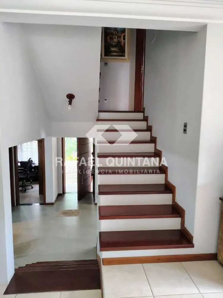 Casa, 4 quartos, 230 m² - Foto 3