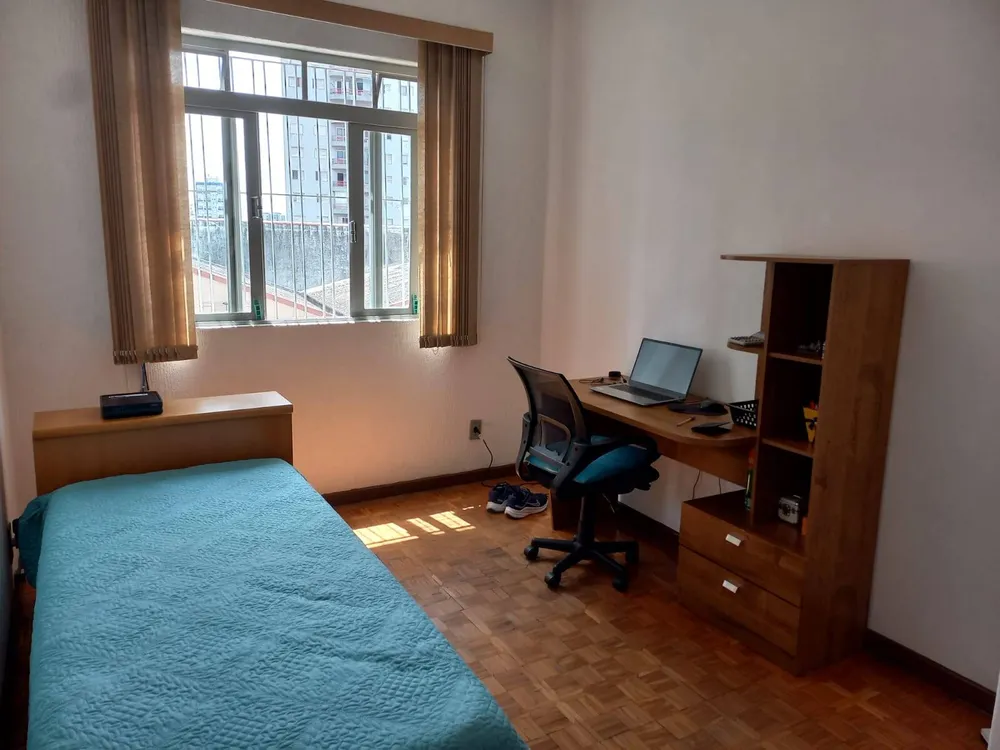 Casa, 4 quartos, 200 m² - Foto 1