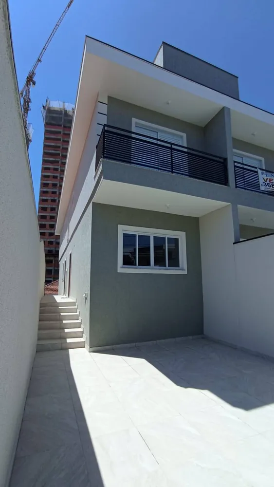 Sobrado, 3 quartos, 198 m² - Foto 1