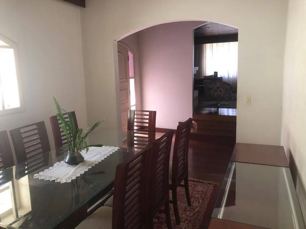 Sobrado, 4 quartos, 284 m² - Foto 2