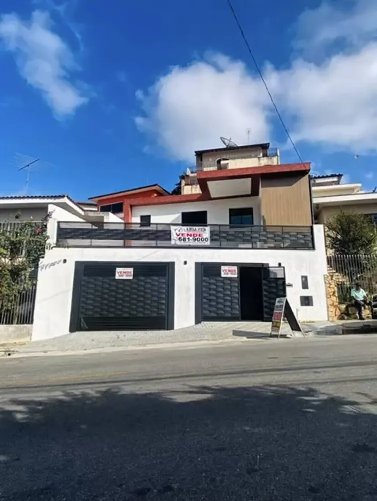 Sobrado, 3 quartos, 173 m² - Foto 1