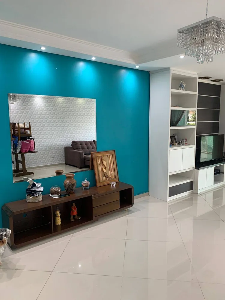 Sobrado, 4 quartos, 336 m² - Foto 2