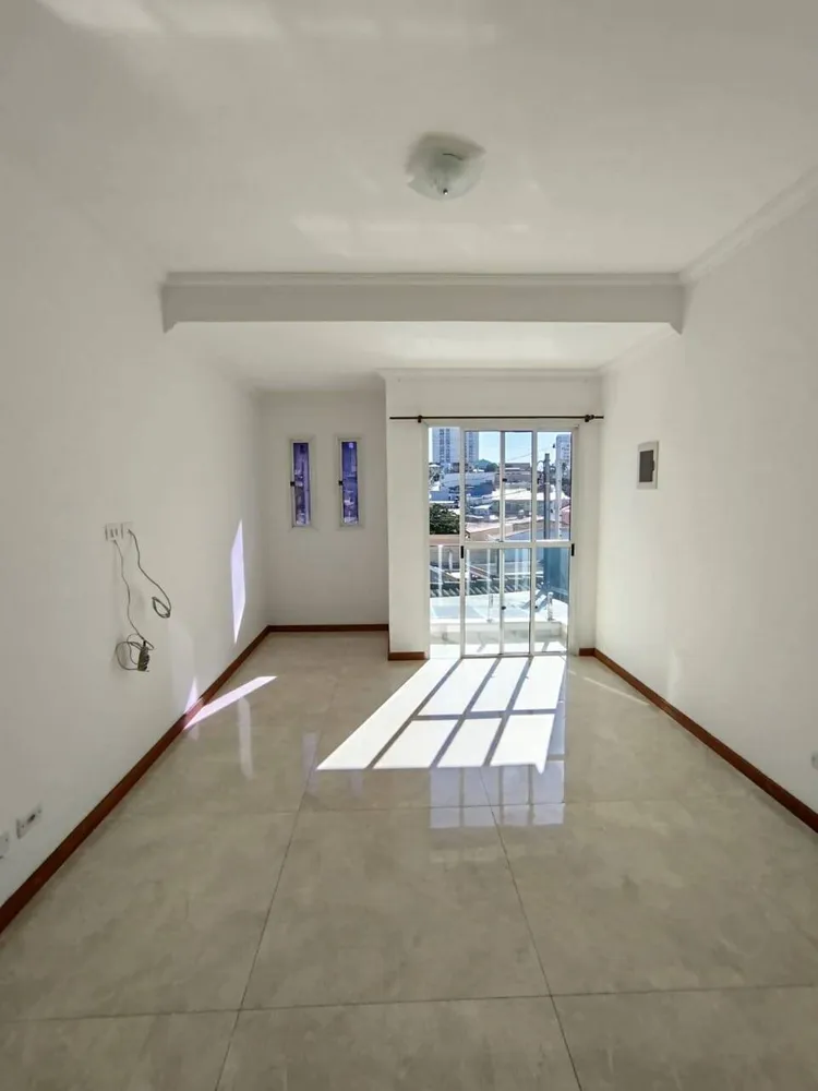 Casa, 3 quartos, 194 m² - Foto 2
