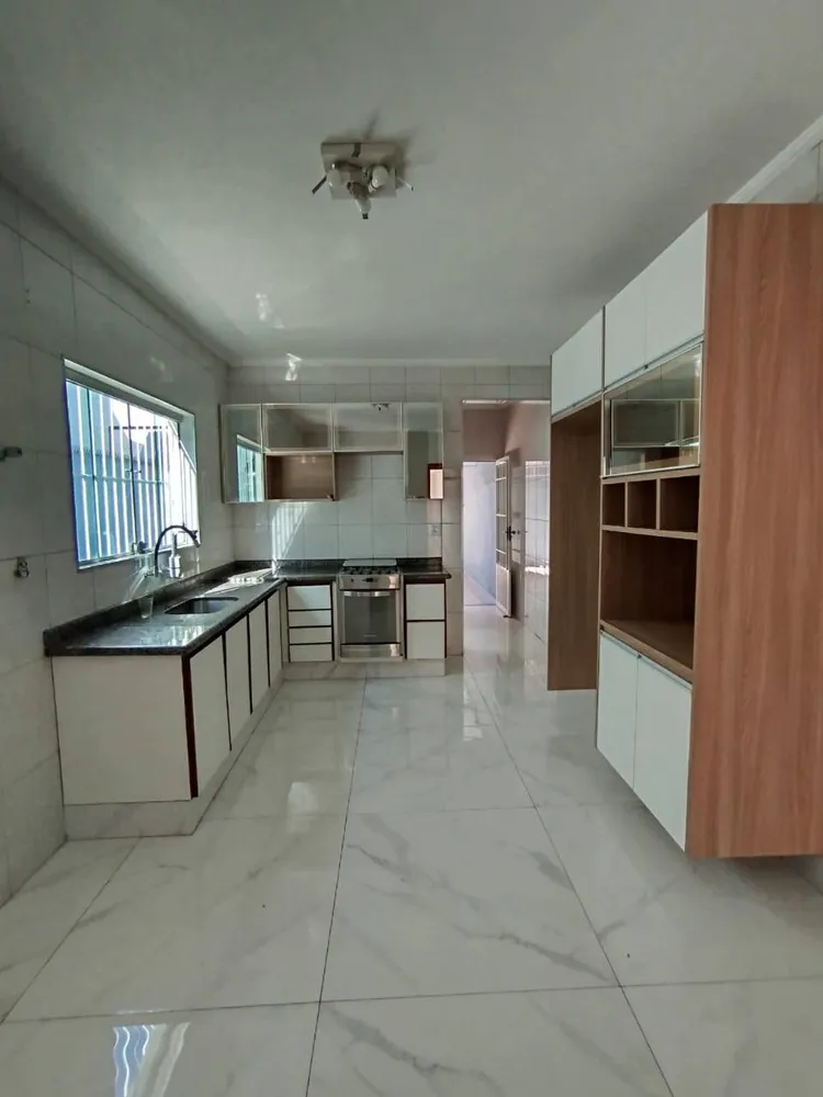 Casa, 3 quartos, 194 m² - Foto 5