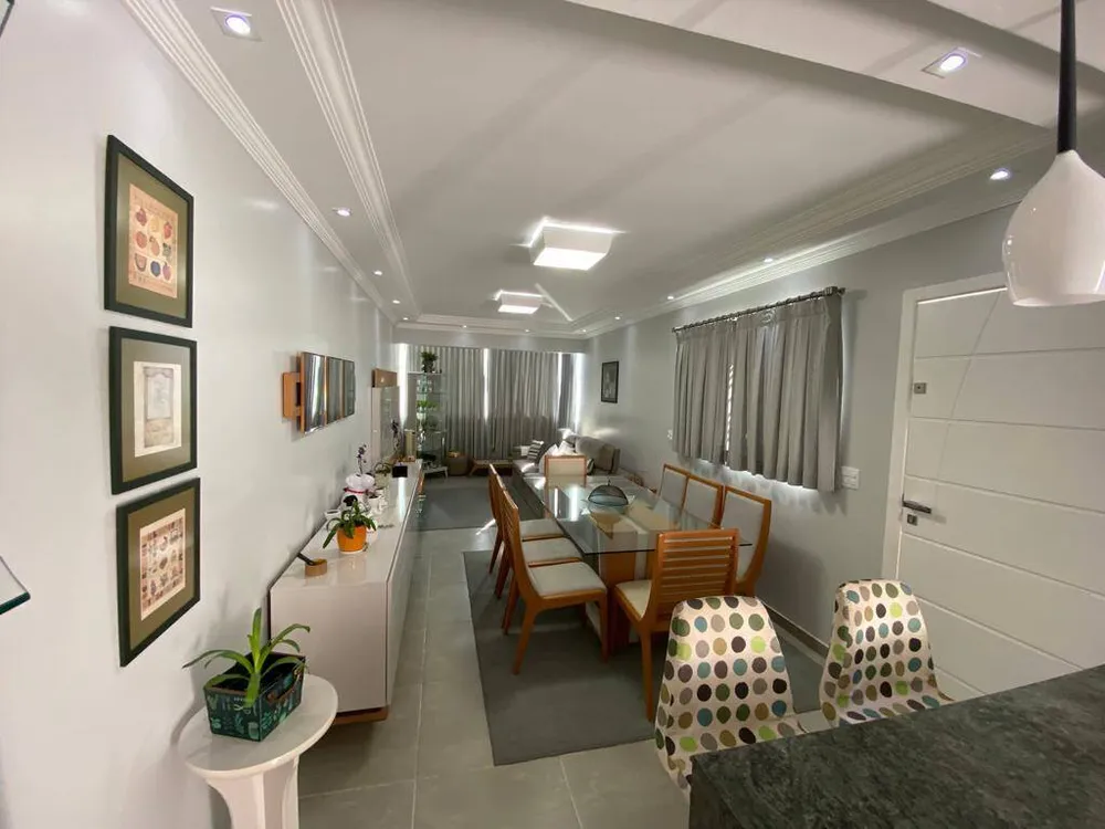 Sobrado, 3 quartos, 245 m² - Foto 2