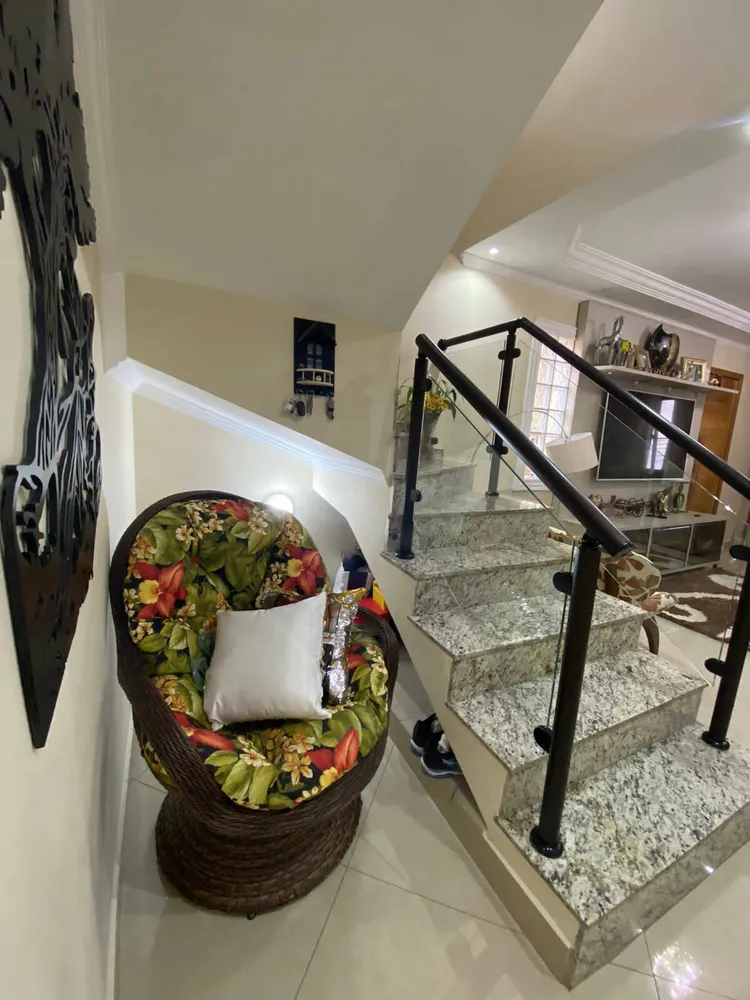 Sobrado, 3 quartos, 187 m² - Foto 2