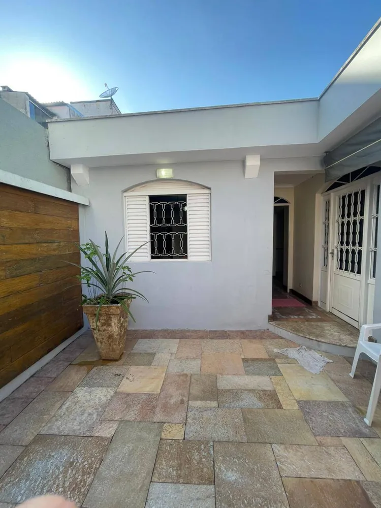 Casa, 4 quartos, 200 m² - Foto 1