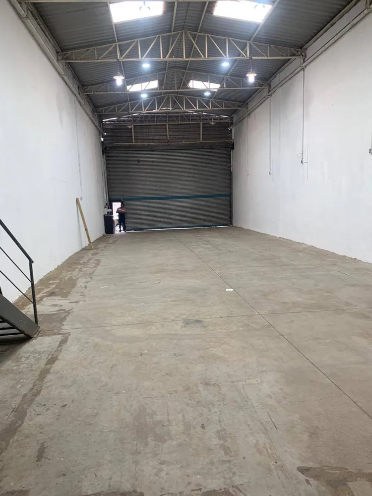 Depósito-Galpão, 200 m² - Foto 4