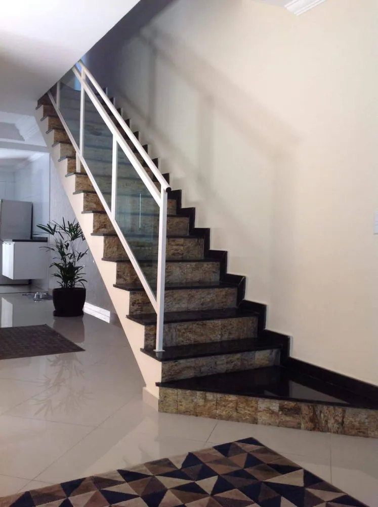 Casa, 4 quartos, 160 m² - Foto 3
