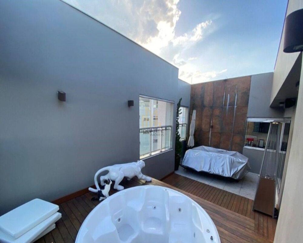 Cobertura à venda com 3 quartos, 205m² - Foto 4