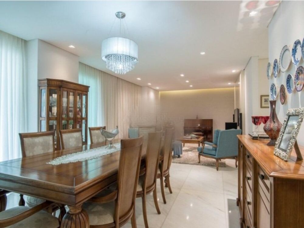 Apartamento à venda com 4 quartos, 270m² - Foto 2