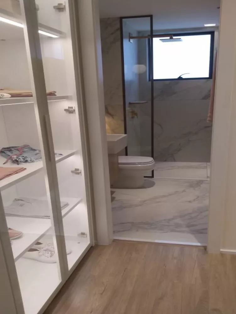 Apartamento à venda com 4 quartos, 195m² - Foto 6