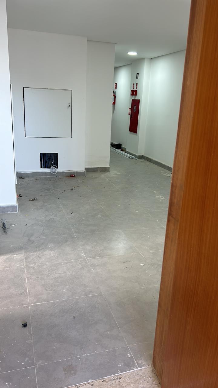 Apartamento à venda com 2 quartos, 32m² - Foto 13