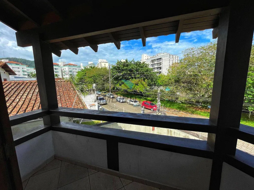 Casa, 3 quartos, 330 m² - Foto 4