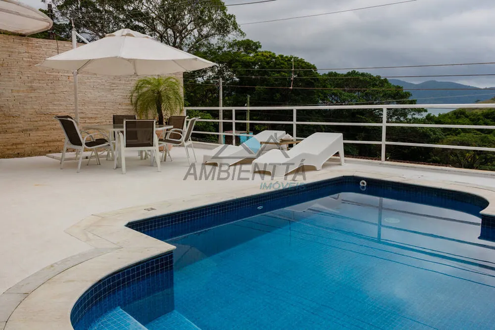 Casa, 6 quartos, 800 m² - Foto 1
