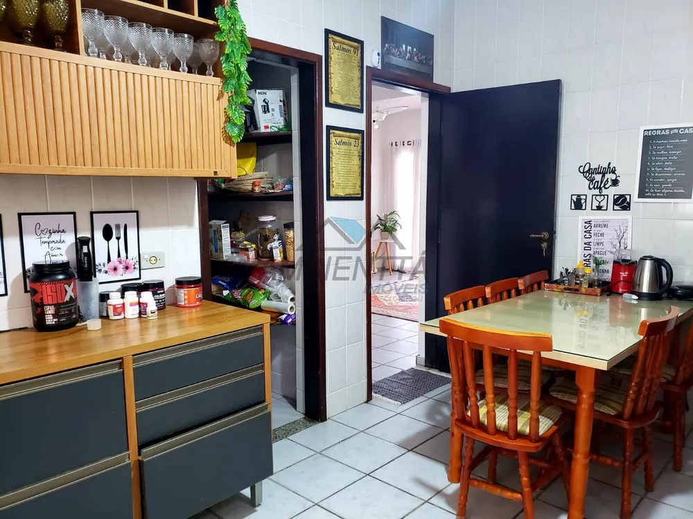 Casa, 4 quartos, 246 m² - Foto 2
