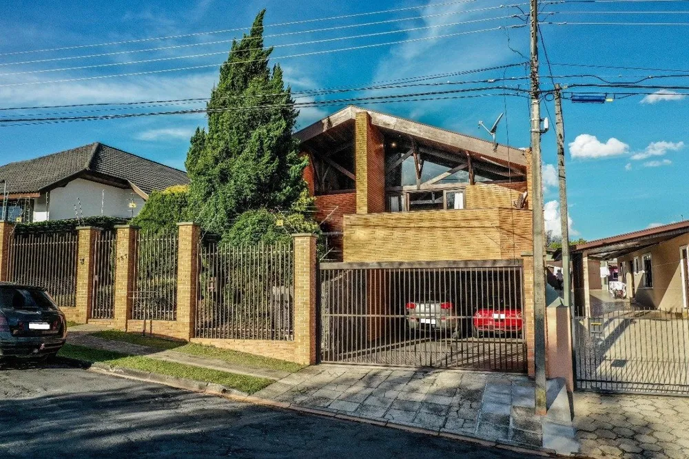 Casa, 4 quartos, 394 m² - Foto 1