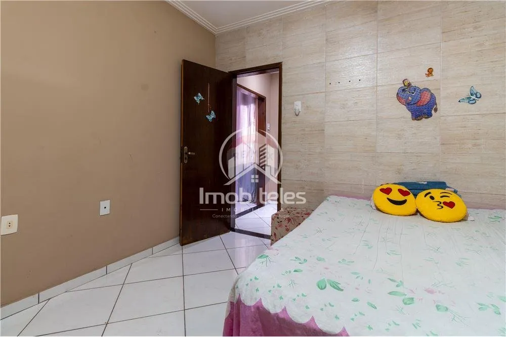Casa, 3 quartos, 240 m² - Foto 4