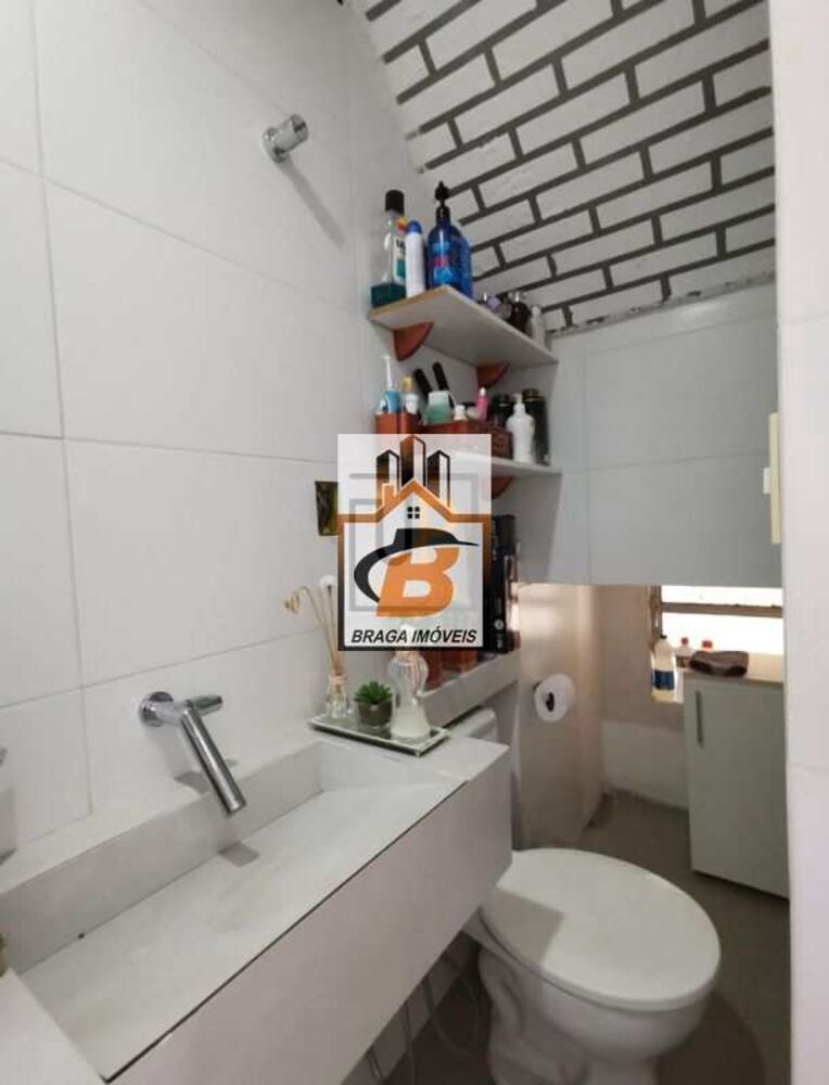 Casa à venda com 2 quartos, 250m² - Foto 6