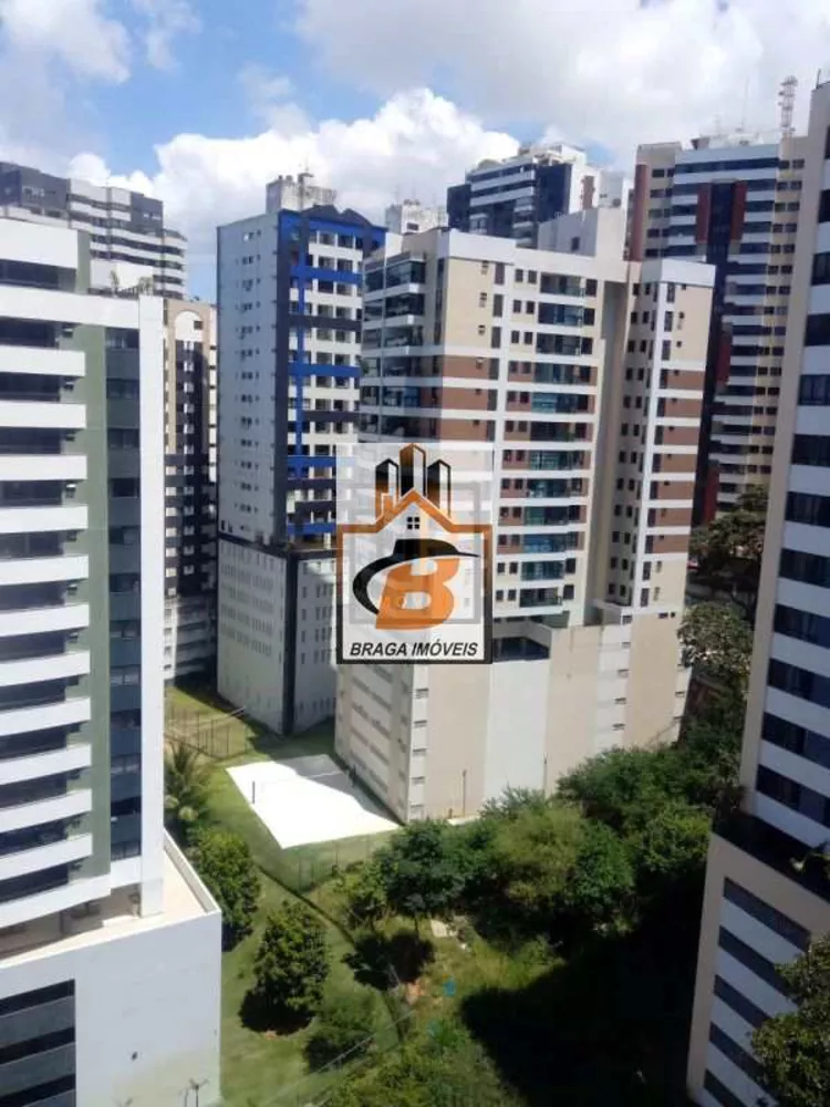 Apartamento à venda com 2 quartos, 137m² - Foto 1