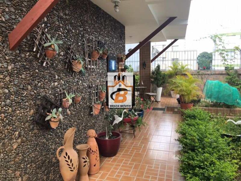 Casa, 1 quarto, 286 m² - Foto 1