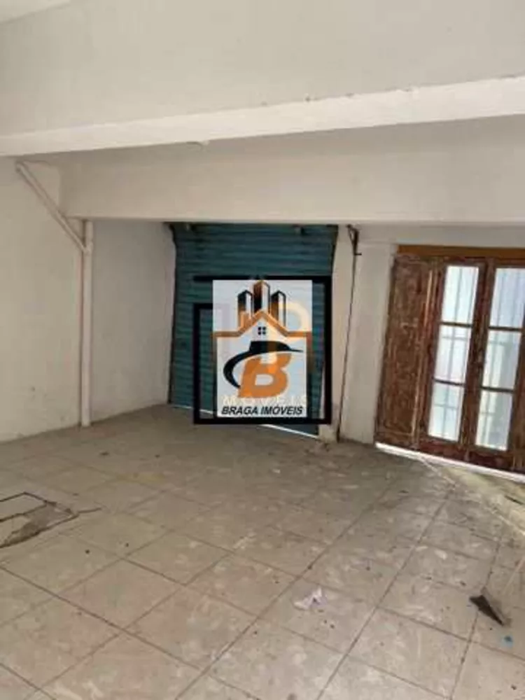 Casa para alugar com 2 quartos, 365m² - Foto 2