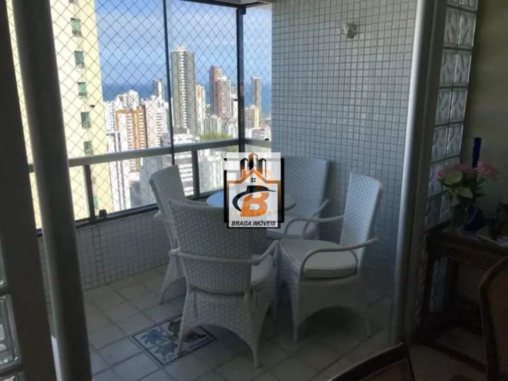 Apartamento à venda com 3 quartos, 298m² - Foto 4