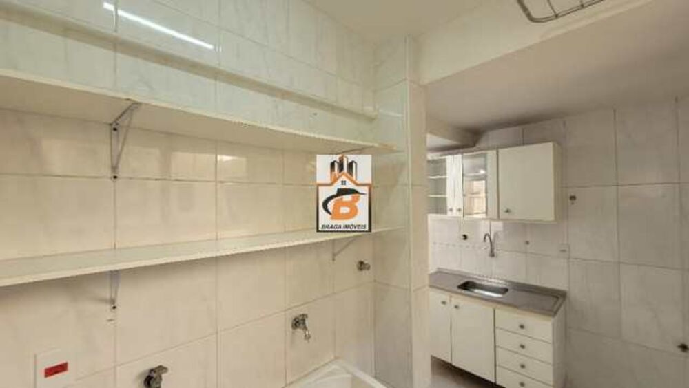 Apartamento para alugar com 2 quartos, 70m² - Foto 8