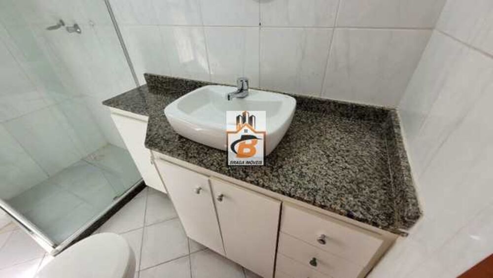 Apartamento para alugar com 2 quartos, 70m² - Foto 12
