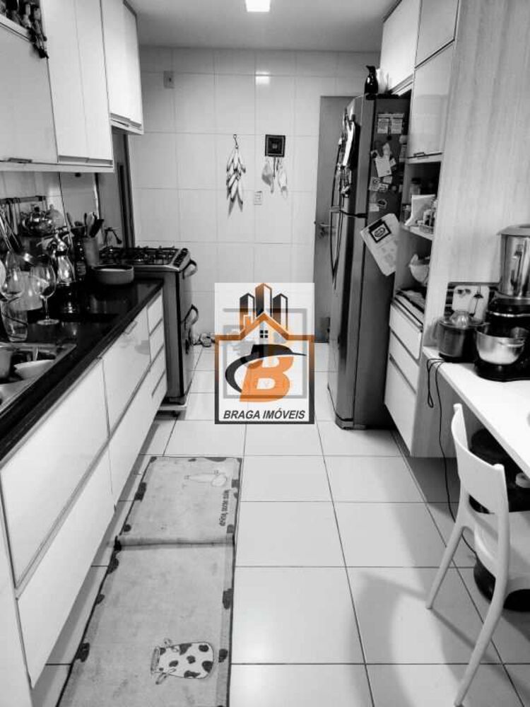 Apartamento, 4 quartos, 200 m² - Foto 1