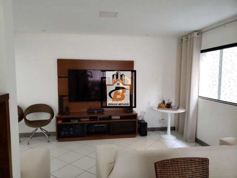 Apartamento à venda com 5 quartos, 600m² - Foto 2