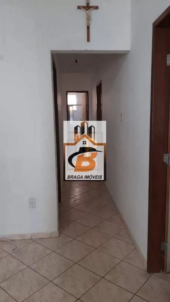 Casa à venda com 3 quartos, 100m² - Foto 4