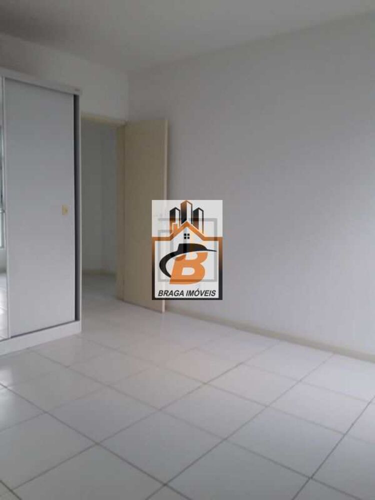 Apartamento à venda com 2 quartos, 70m² - Foto 7