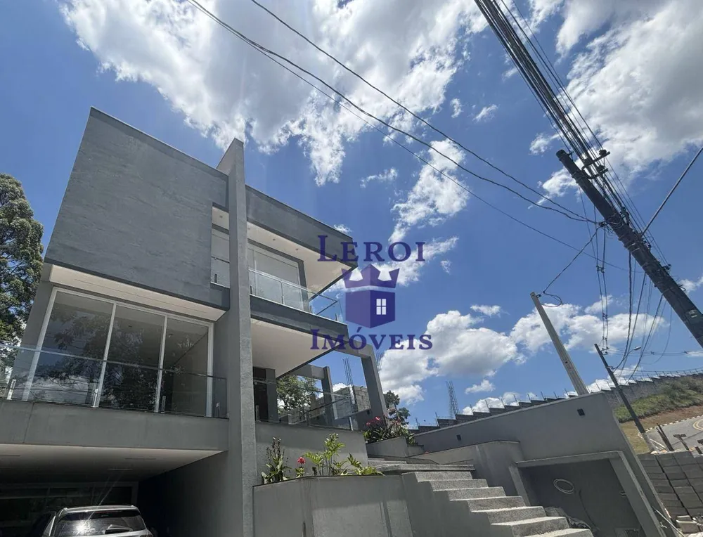Sobrado, 4 quartos, 300 m² - Foto 1