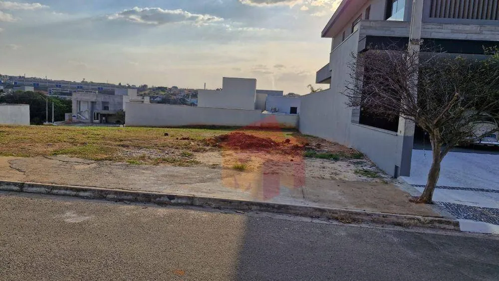 Loteamento e Condomínio, 450 m² - Foto 1