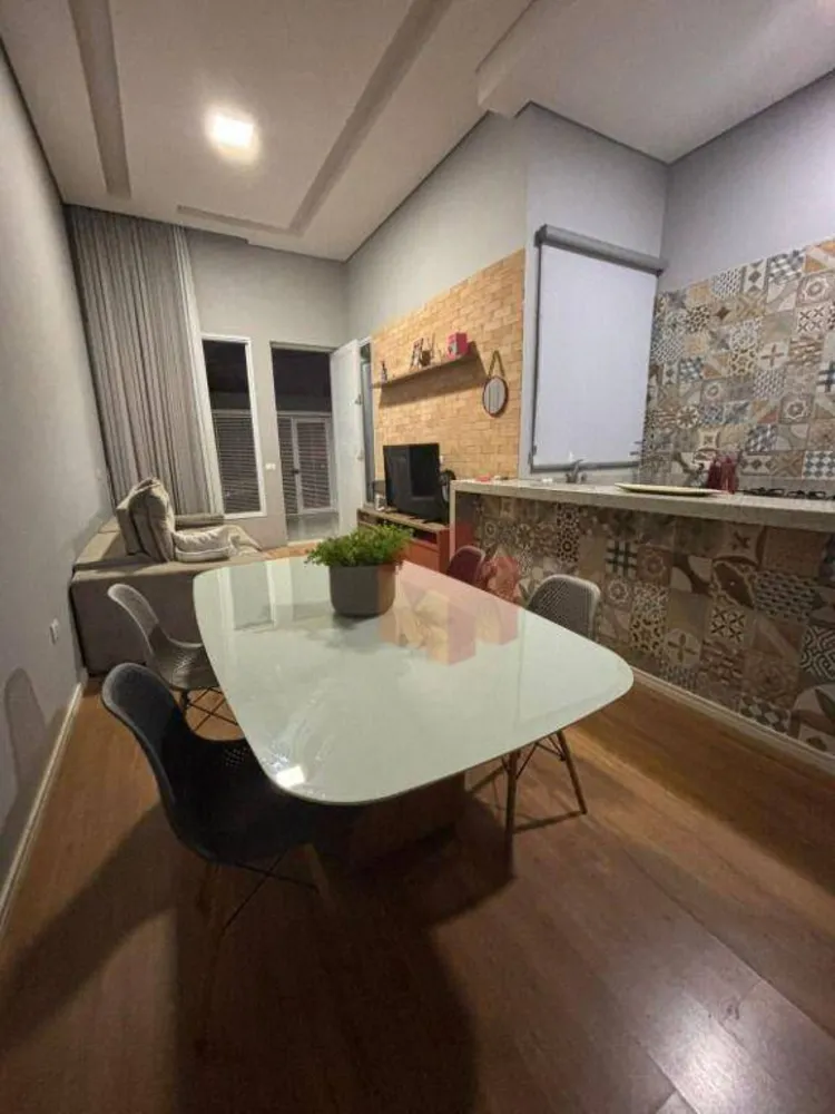 Casa, 3 quartos, 98 m² - Foto 1