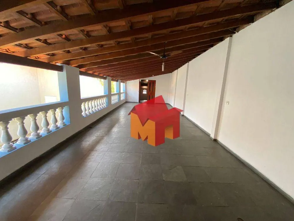 Casa, 3 quartos, 264 m² - Foto 1