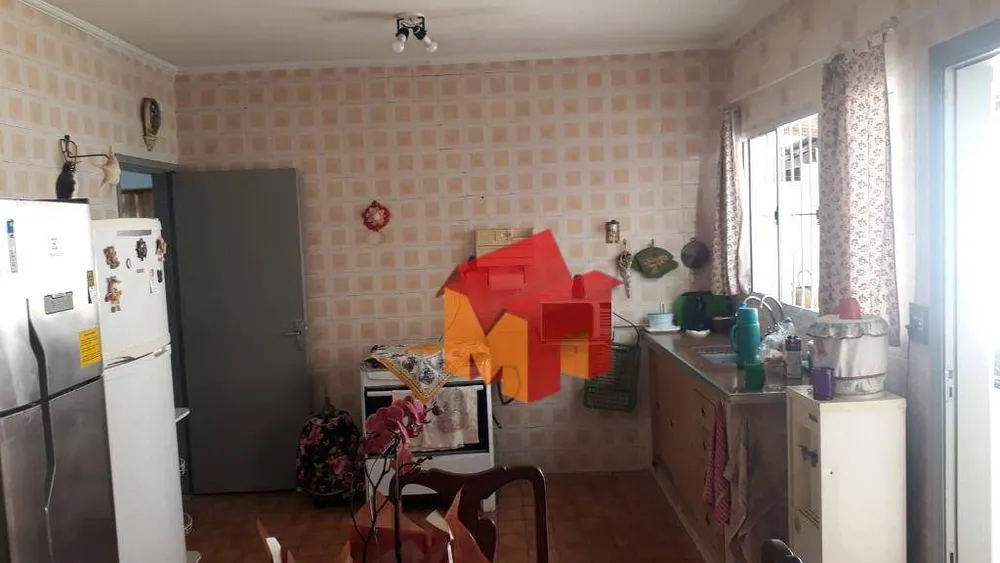 Casa, 3 quartos, 202 m² - Foto 13