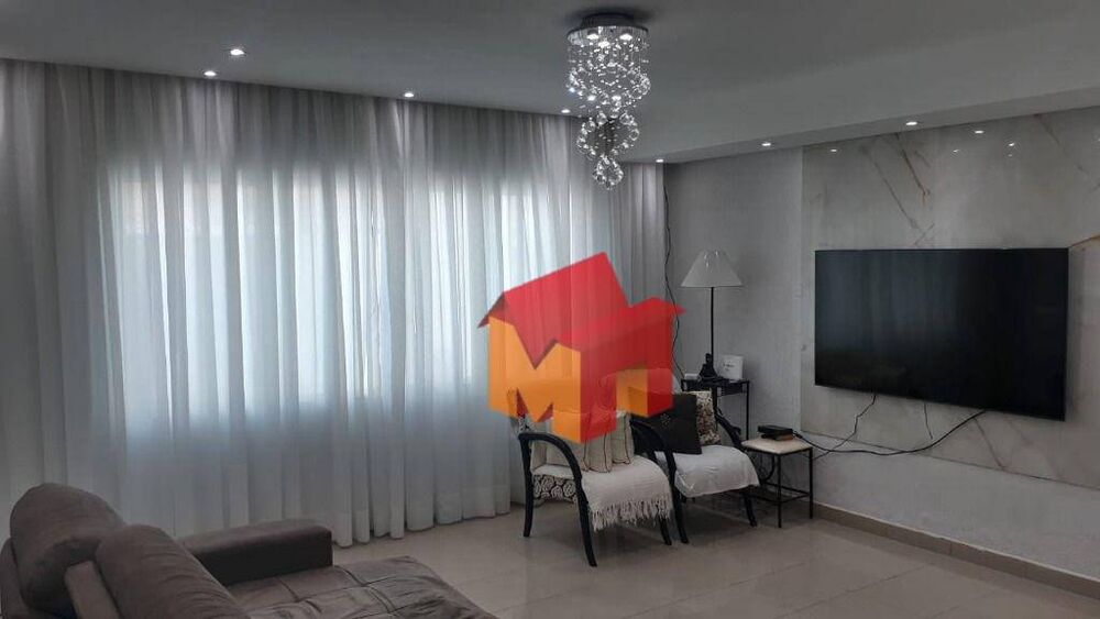 Casa à venda com 3 quartos, 250m² - Foto 7