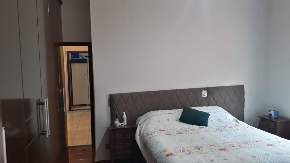 Casa à venda com 2 quartos, 100m² - Foto 5