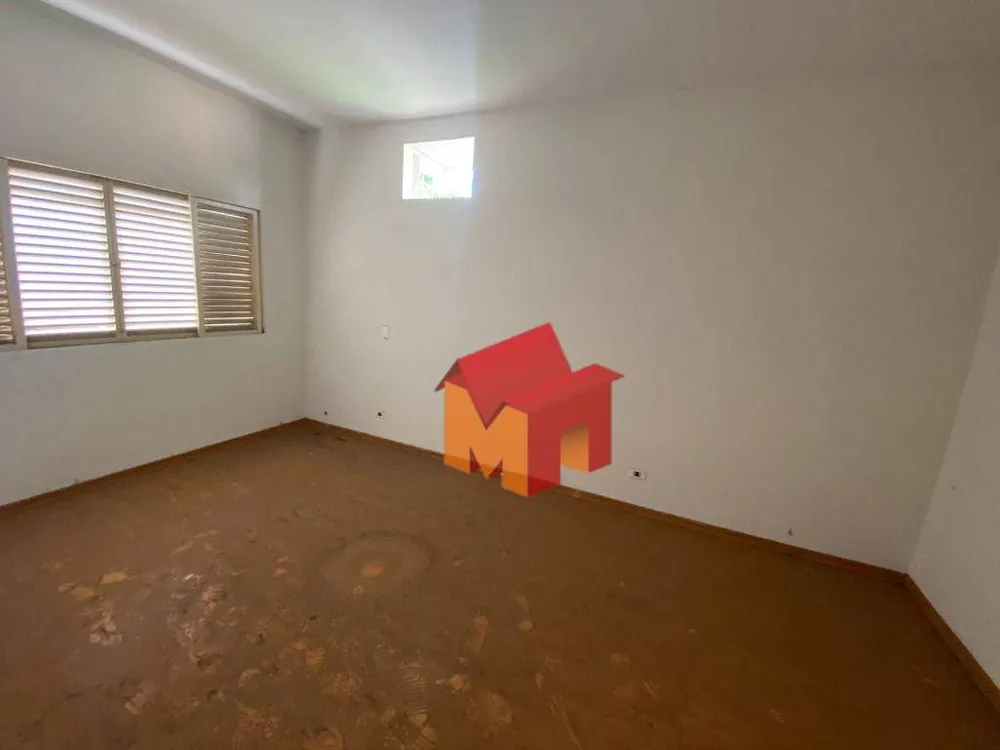 Casa, 3 quartos, 295 m² - Foto 11