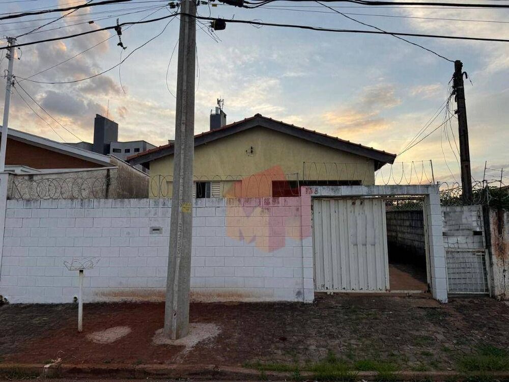 Casa à venda com 2 quartos, 120m² - Foto 3