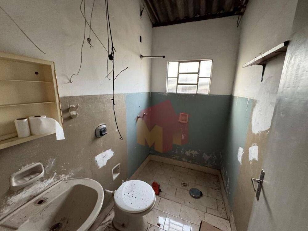 Casa à venda com 2 quartos, 120m² - Foto 9