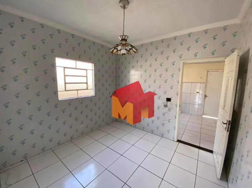 Casa à venda com 3 quartos, 150m² - Foto 4