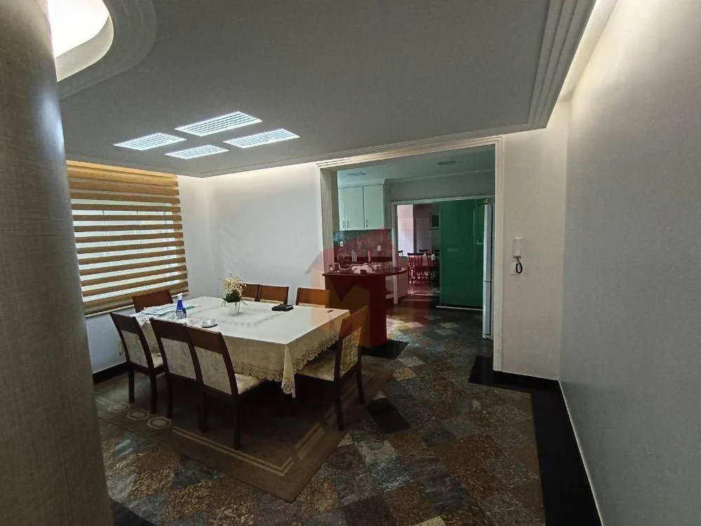 Sobrado, 4 quartos, 318 m² - Foto 9
