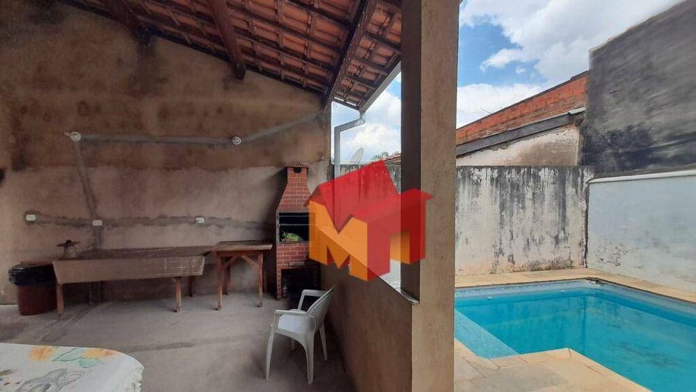 Casa à venda com 3 quartos, 150m² - Foto 4
