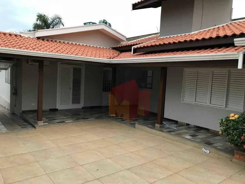 Casa, 3 quartos, 136 m² - Foto 1